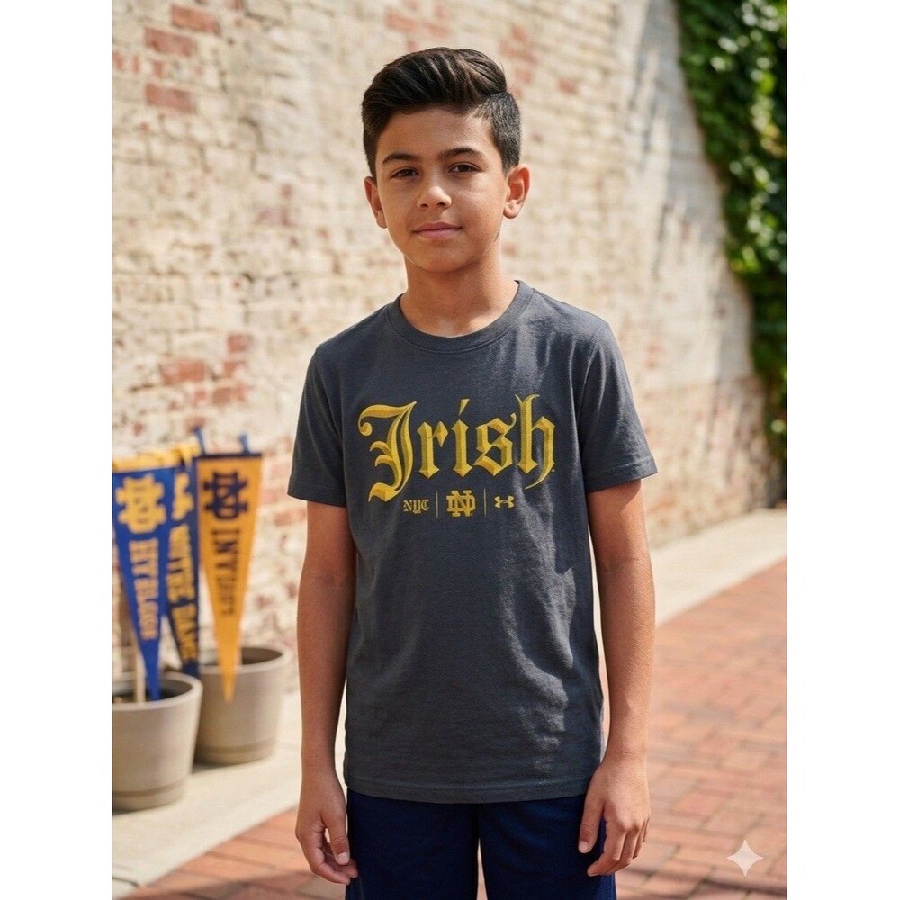 Under Armour Youth Medium Notre Dame Fighting Irish NYC T-Shirt Navy Blue